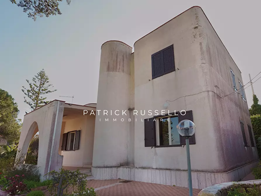 Immagine 2 di Villa in vendita  in Via dei Rovi snc a Gela