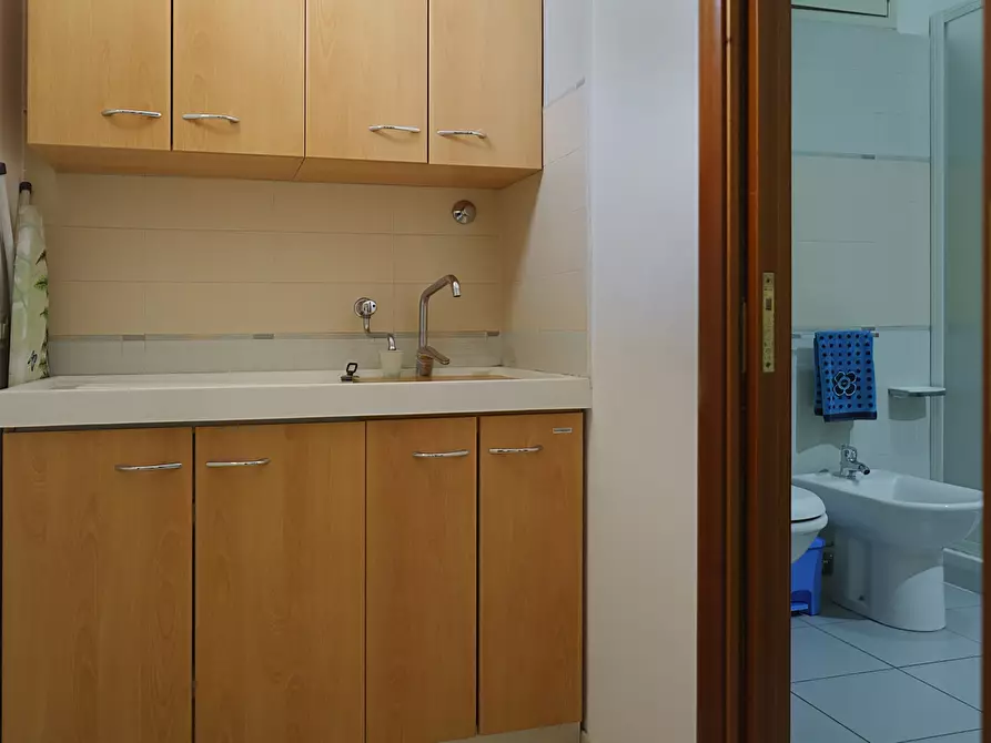 Immagine 18 di Trilocale in vendita  in Via apollo 19 a Gela