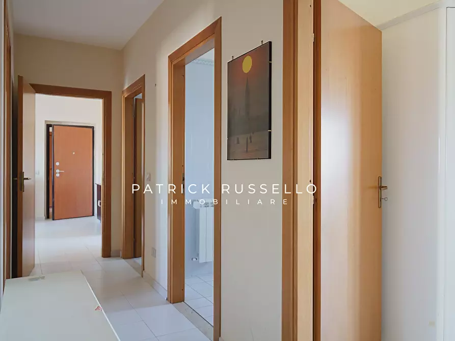 Immagine 15 di Quadrilocale in vendita  in Via Navari 7 a Gela