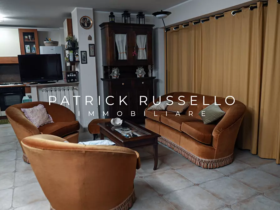 Immagine 35 di Villa in vendita  in Via Totò Principe De Curtis snc a Gela