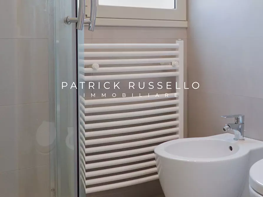 Immagine 9 di Trilocale in vendita  in Via Ragusa 11 a Gela