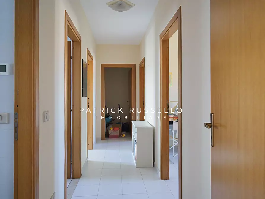 Immagine 11 di Quadrilocale in vendita  in Via Navari 7 a Gela