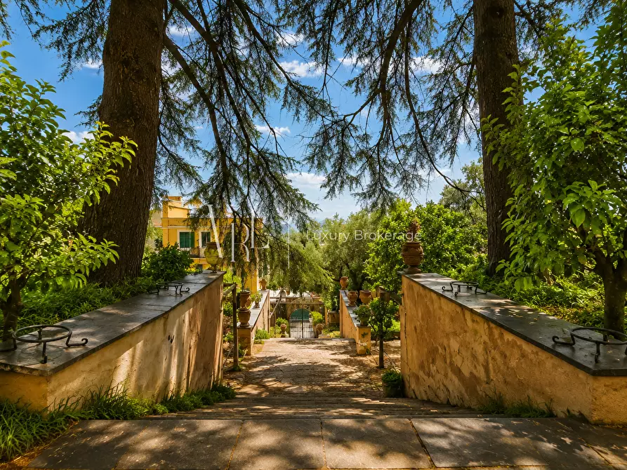 Immagine 8 di Casa bifamiliare in vendita  a Tivoli
