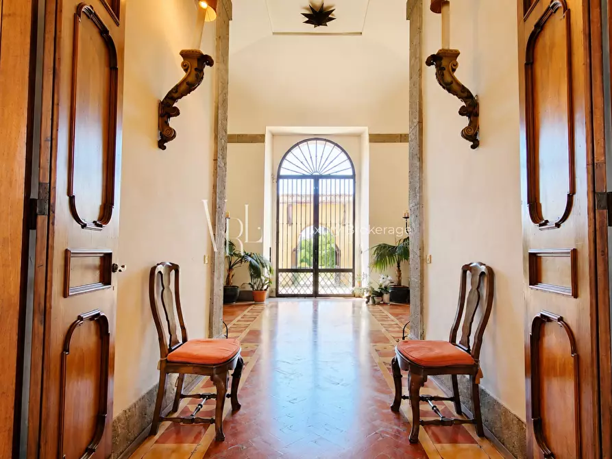 Immagine 18 di Villa in vendita  a Roma