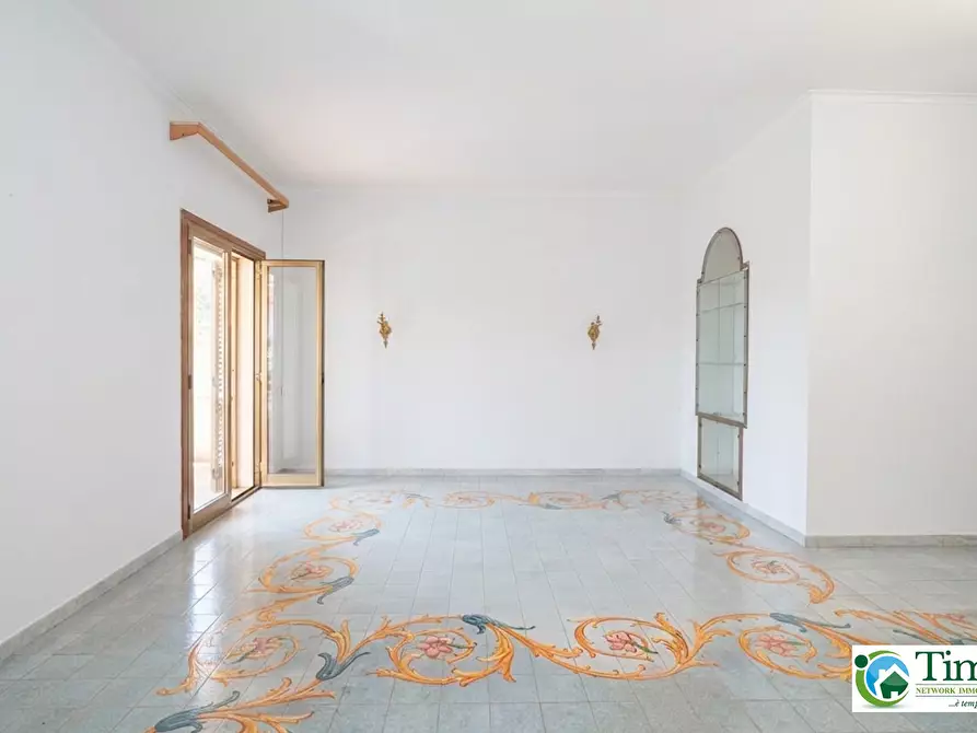 Immagine 16 di Villa in vendita  in Via Roma 29 a Sant'agata Li Battiati