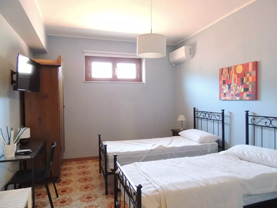 Immagine 21 di Attico in vendita  a Zafferana Etnea