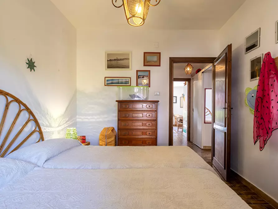 Immagine 5 di Trilocale in vendita  in via rinaggiu a Trinità D'agultu E Vignola