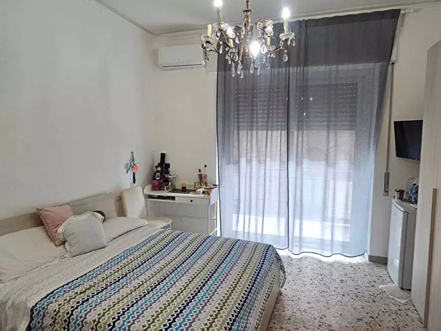 Immagine 20 di Quadrilocale in vendita  in Via Caronda 178 a Catania