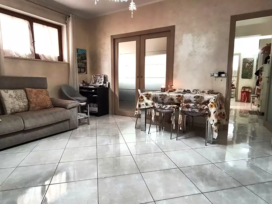 Immagine 11 di Bilocale in vendita  in Via Macello 42 a Catania