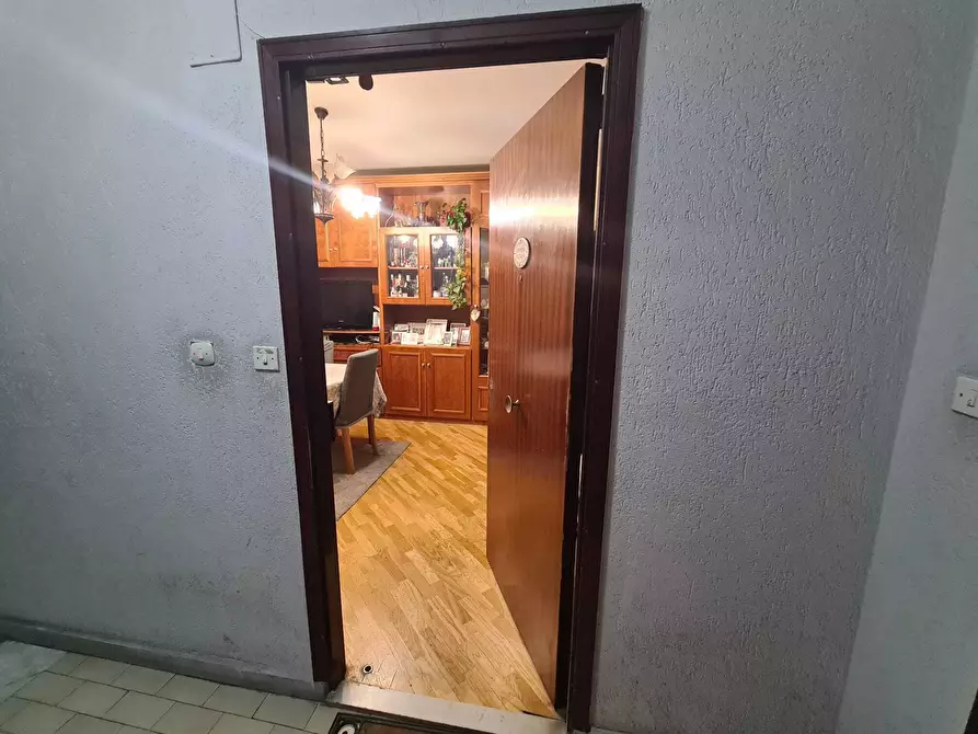 Immagine 24 di Appartamento in vendita  in Via Guglielmo Oberdan 12 a Gravina Di Catania