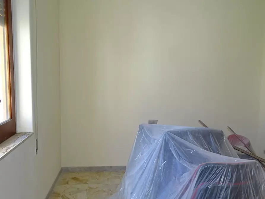 Immagine 5 di Porzione di casa in vendita  in Via Roma 75 a Camporotondo Etneo