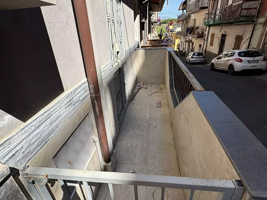 Immagine 3 di Casa indipendente in vendita  in Via dell'Anitra 3 a Catania
