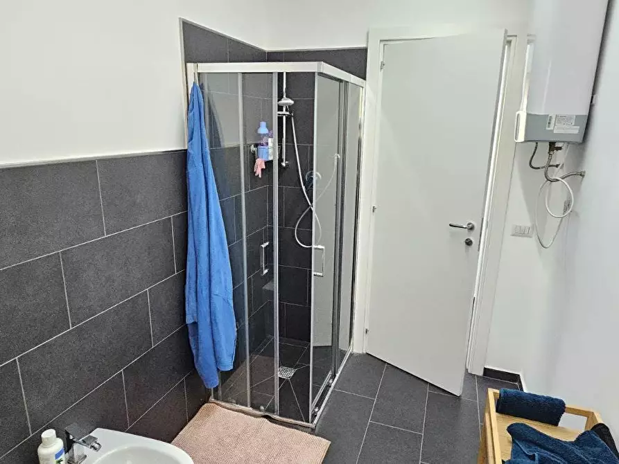 Immagine 39 di Appartamento in vendita  a Catania