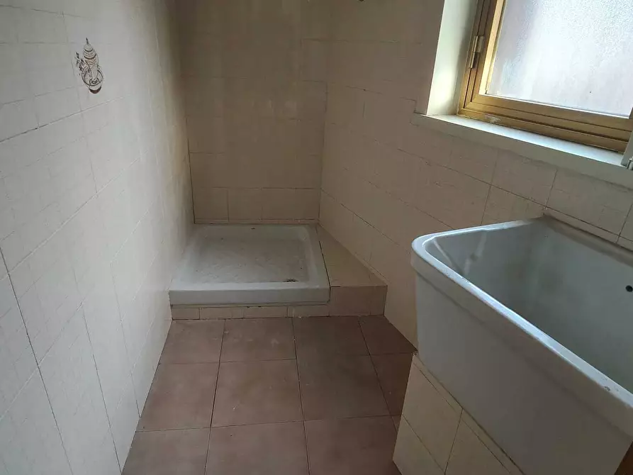 Immagine 14 di Trilocale in vendita  in Via Vincenzo Bellini 20 a San Pietro Clarenza