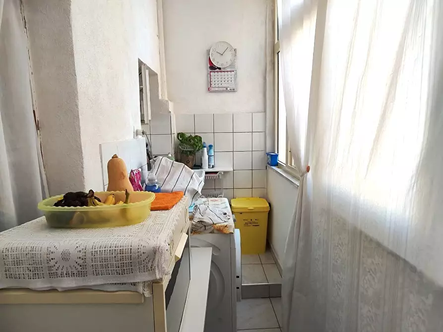 Immagine 11 di Trilocale in vendita  in Via Giuseppe Arimondi 85 a Catania