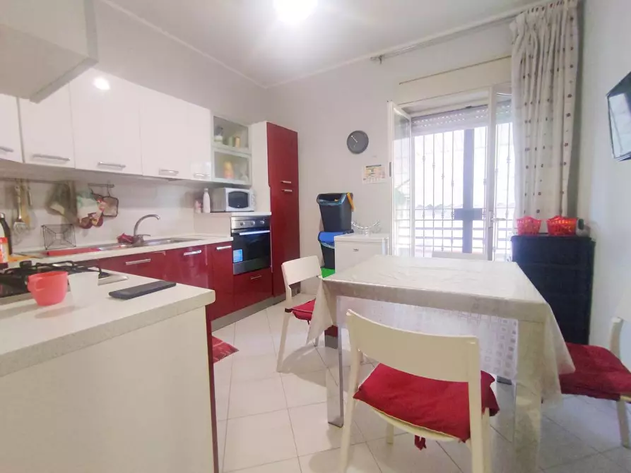 Immagine 21 di Appartamento in vendita  a Misterbianco