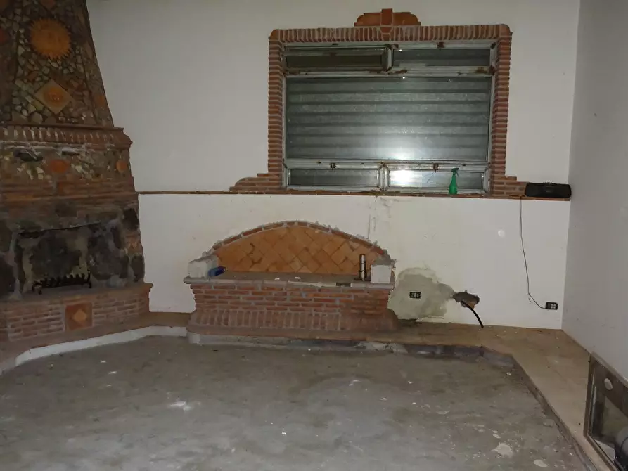 Immagine 9 di Casa indipendente in vendita  in Via Monte Grappa 7 a Belpasso