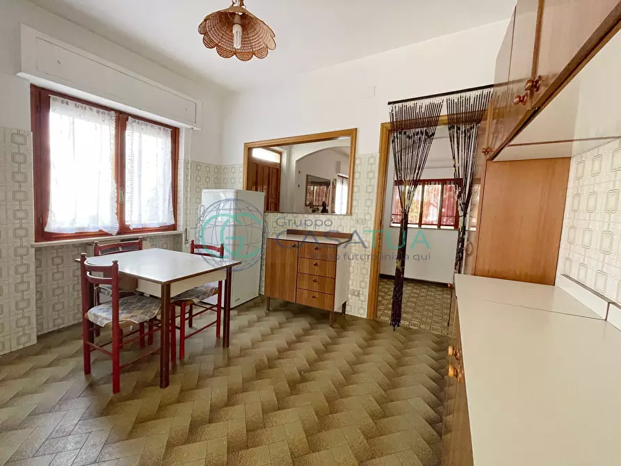 Immagine 7 di Casa trifamiliare in vendita  in Via Messina 7 a Tortoreto