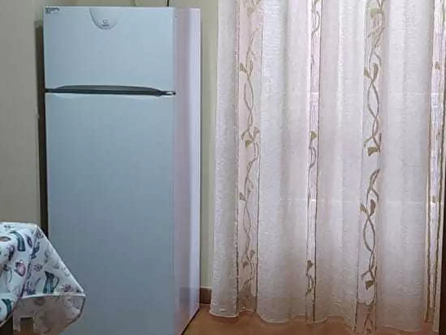 Immagine 2 di Bilocale in vendita  in Via Santhià 49 a Torino