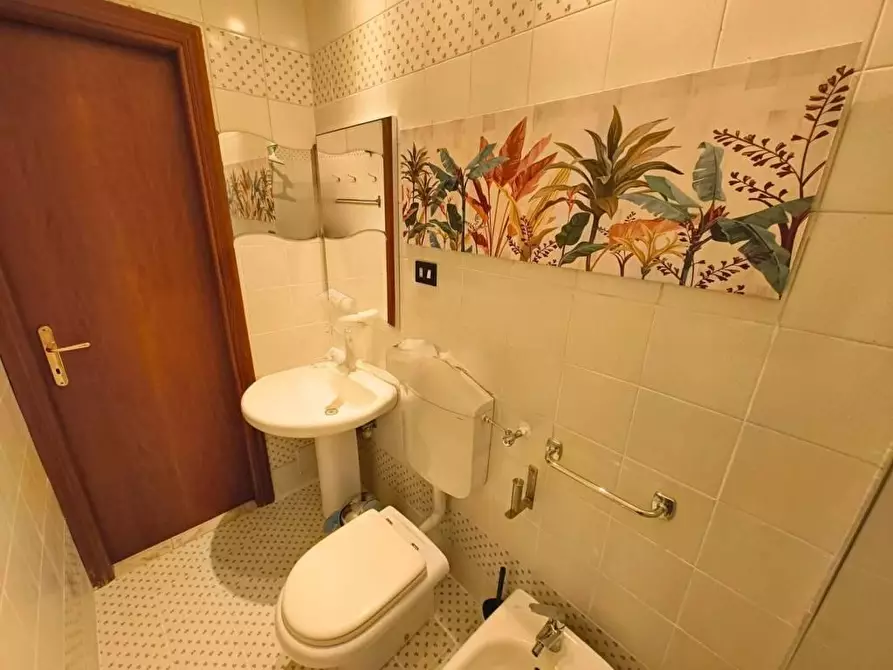 Immagine 13 di Bilocale in vendita  in Via Belfiore 13 a Torino