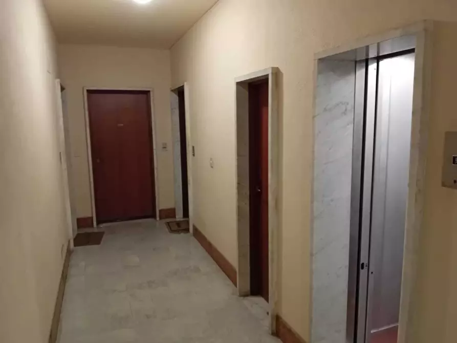 Immagine 25 di Trilocale in vendita  in Via Braie 3 a Bordighera