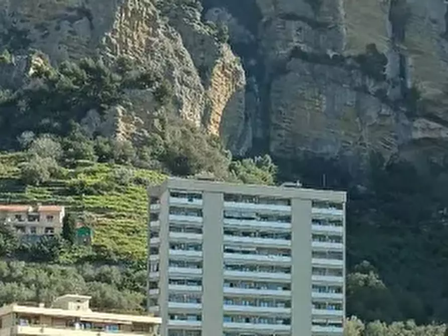 Immagine 4 di Quadrilocale in vendita  in Via Montale 4 a Ventimiglia