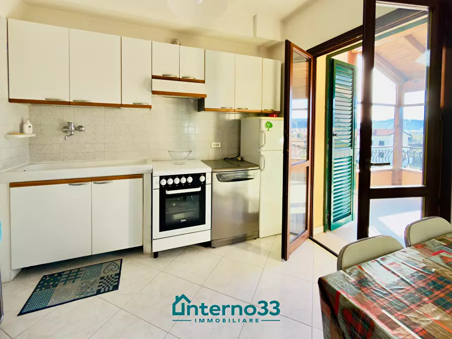 Immagine 3 di Attico in vendita  in Via Cerreti 21 a Santo Stefano Di Magra