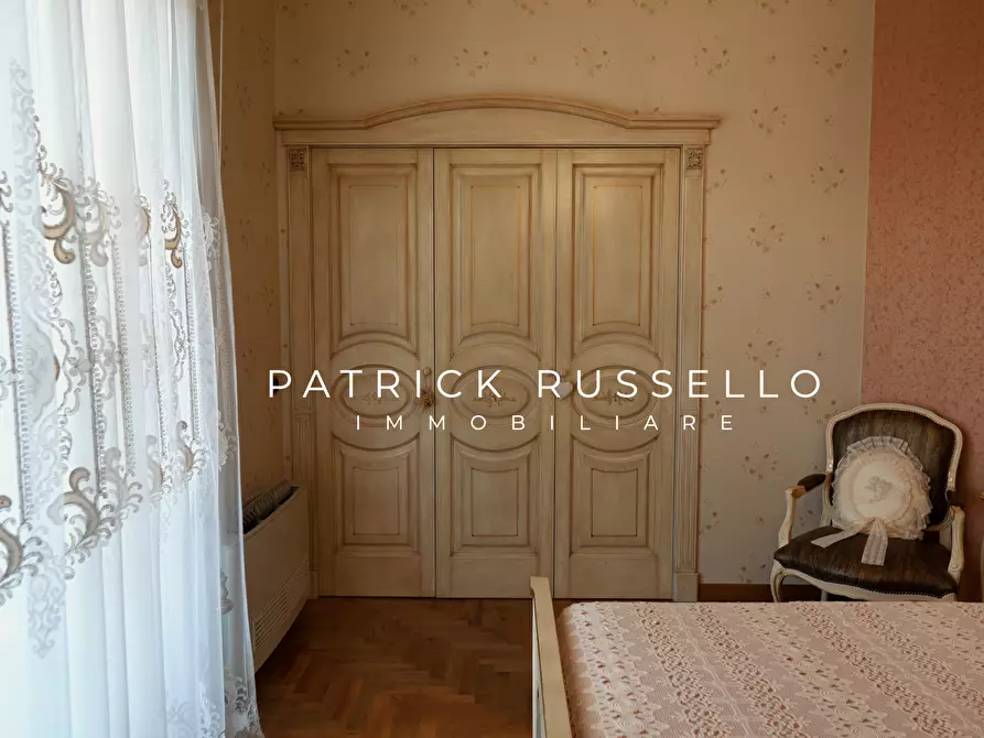 Immagine 19 di Villa in vendita  in Via Butera 207 a Gela