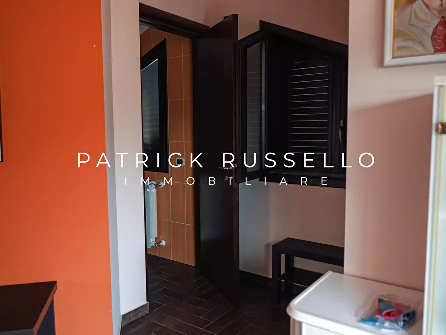 Immagine 27 di Villa in vendita  in Via Totò Principe De Curtis snc a Gela