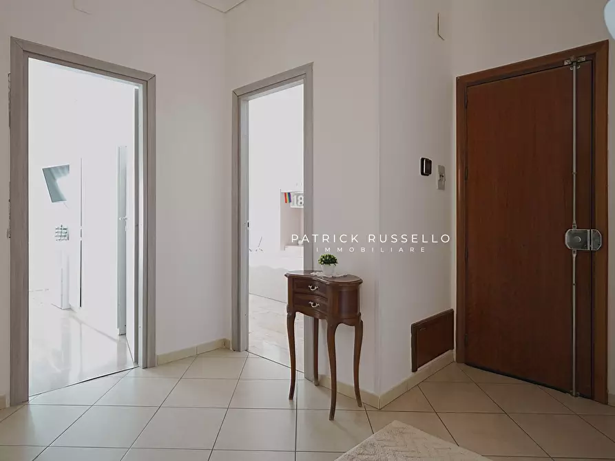 Immagine 6 di Quadrilocale in vendita  in Via Calabria 55 a Gela