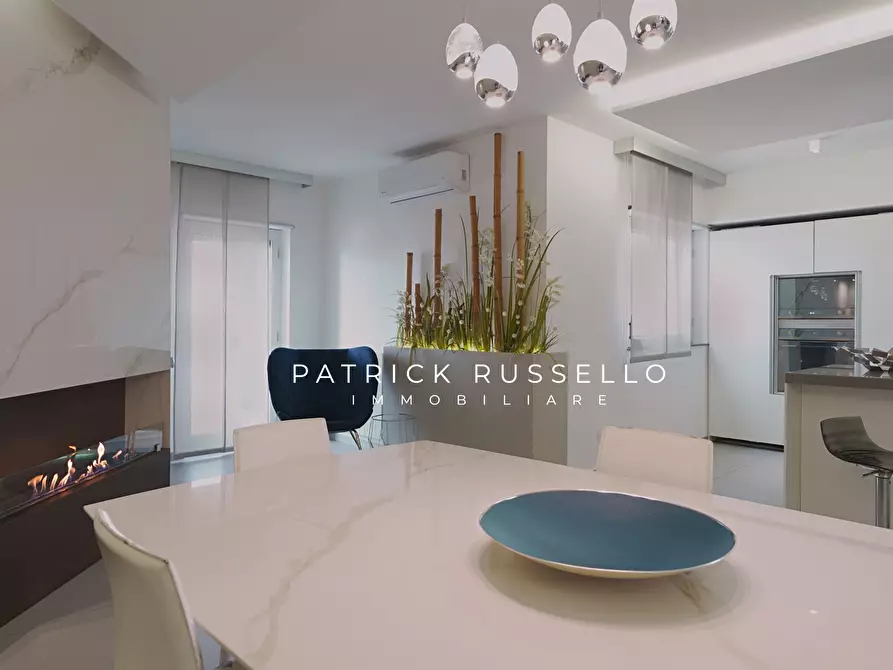 Immagine 8 di Quadrilocale in vendita  in Via Bonfiglio Fiorentino 4 a Gela