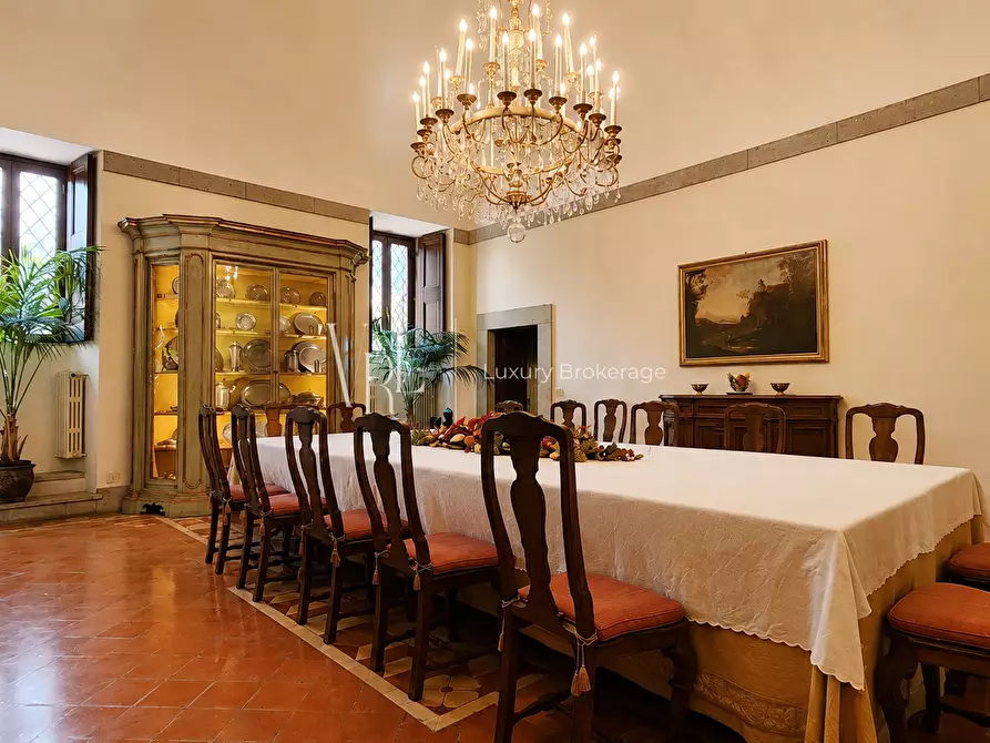Immagine 34 di Villa in vendita  a Roma