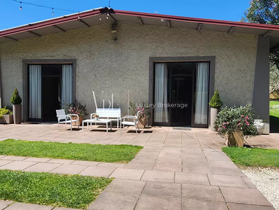 Immagine 6 di Residence in vendita  in Via Appia Antica a Roma