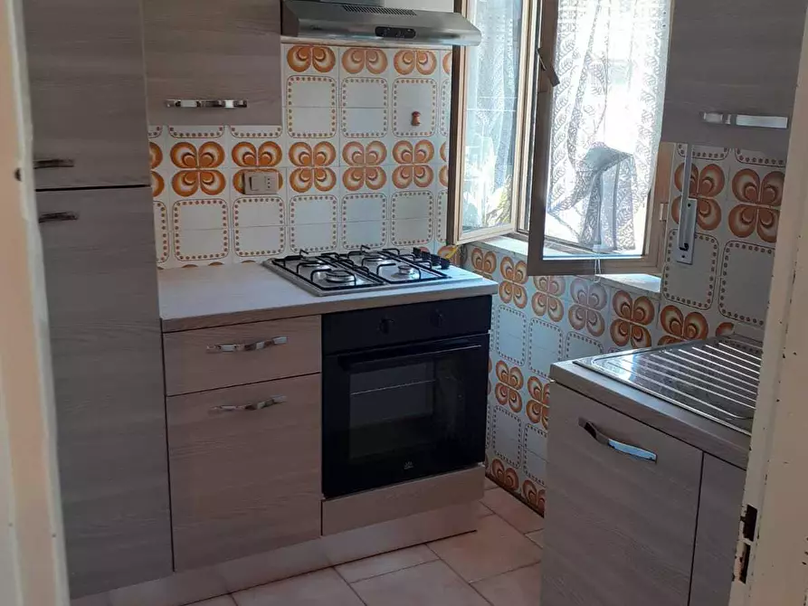 Immagine 1 di Appartamento in affitto  a Viareggio