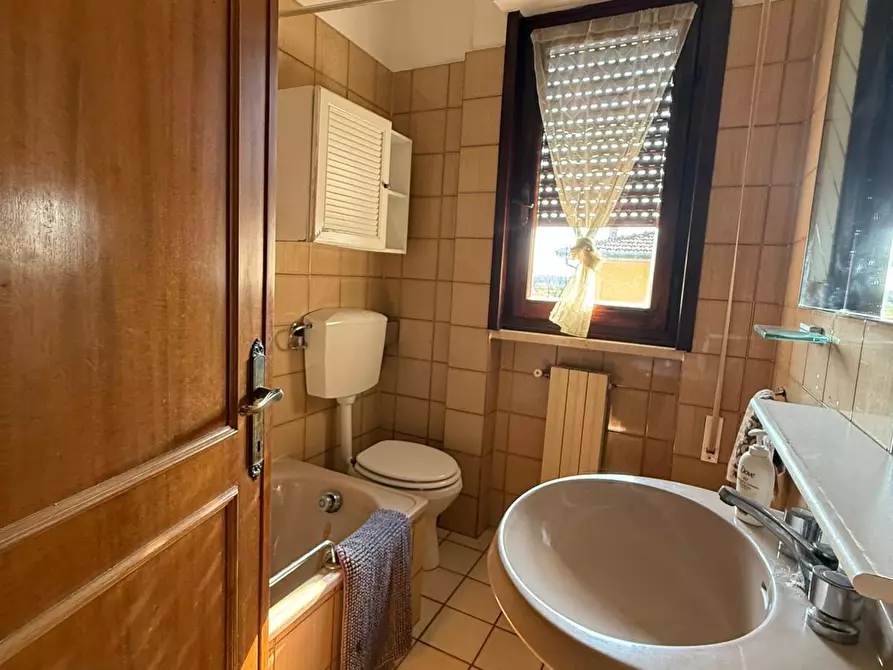 Immagine 6 di Quadrilocale in vendita  a Massarosa