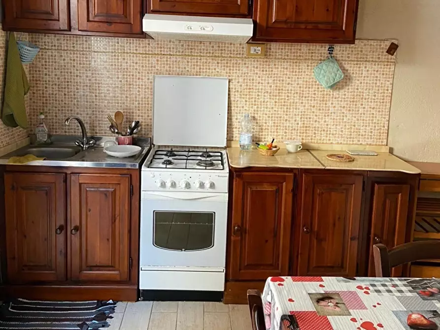Immagine 6 di Loft/Open space in affitto  a Viareggio
