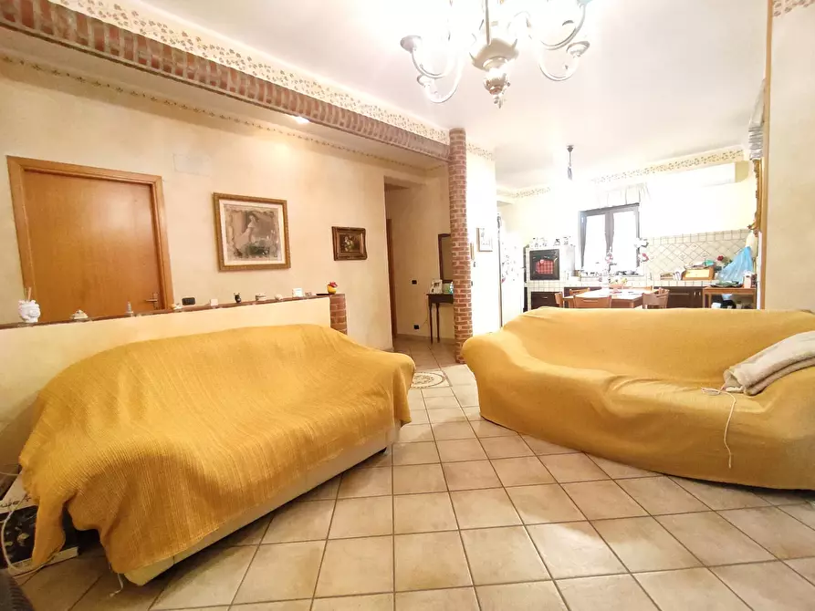 Immagine 11 di Quadrilocale in vendita  in Via Nicola Spedalieri 7 a Misterbianco