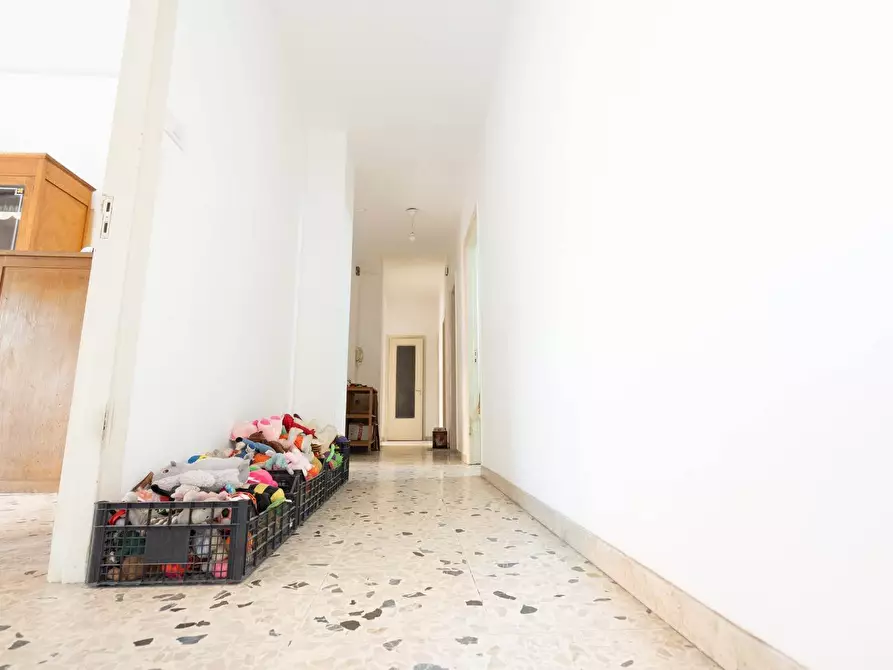 Immagine 22 di Quadrilocale in vendita  in Via Caronda 178 a Catania