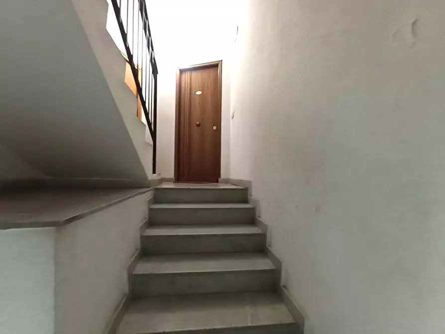 Immagine 31 di Trilocale in vendita  a Aci Castello