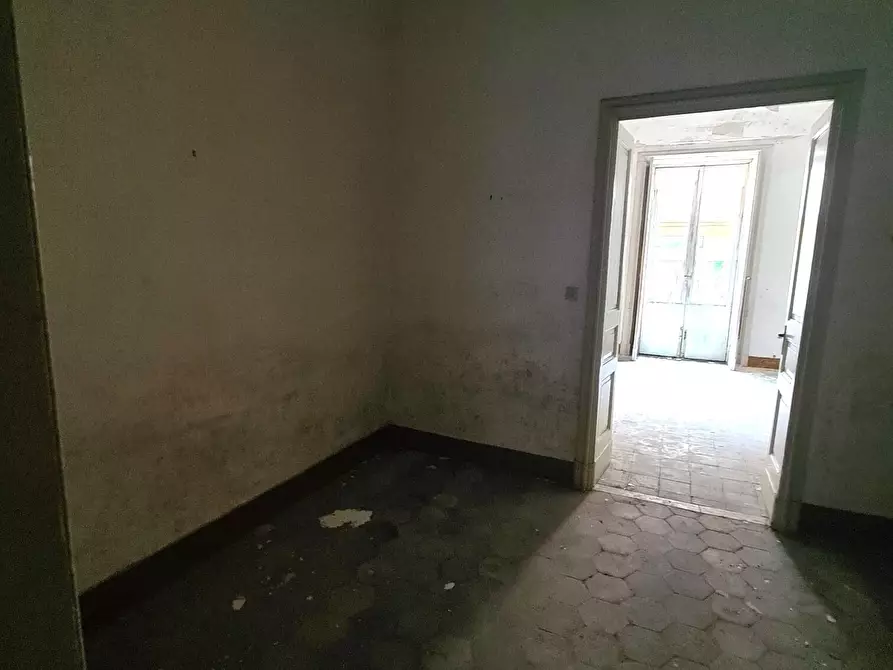 Immagine 19 di Trilocale in vendita  in Via la Farina 22 a Riposto
