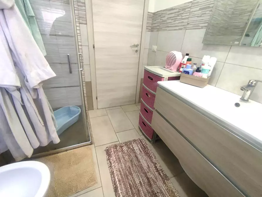 Immagine 11 di Appartamento in vendita  in Via Rosina Anselmi 38 a Misterbianco