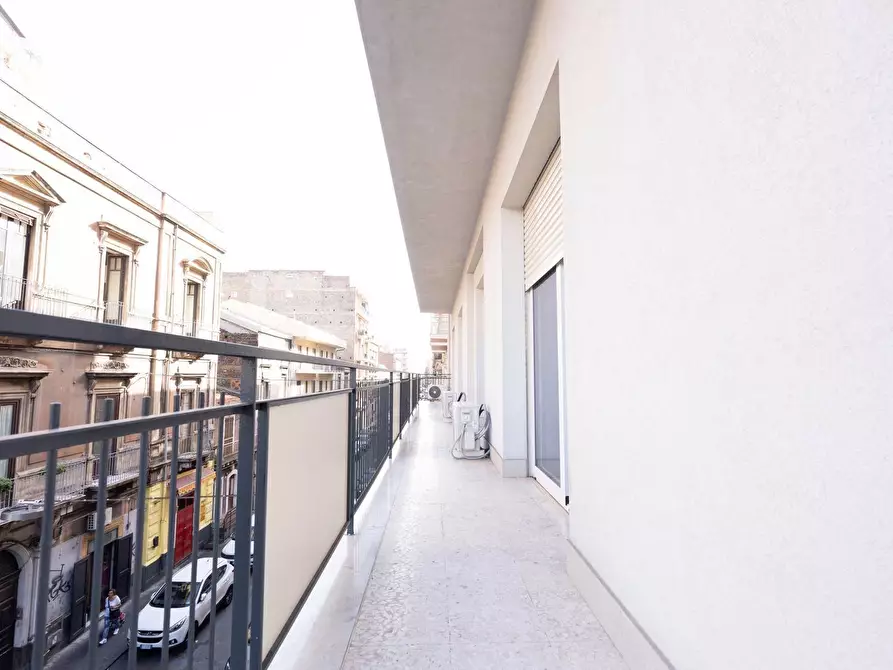 Immagine 26 di Quadrilocale in vendita  in Via Caronda 178 a Catania