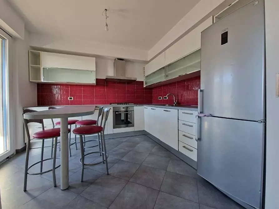 Immagine 1 di Quadrilocale in vendita  in Via Montale 4 a Ventimiglia