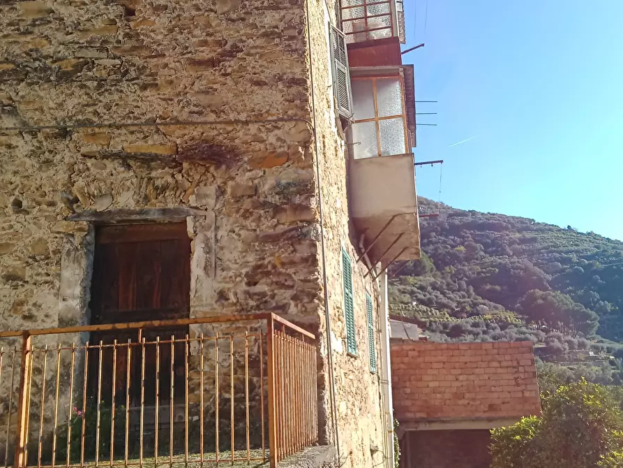 Immagine 6 di Porzione di casa in vendita  in Via Ughetto 18 a Ventimiglia