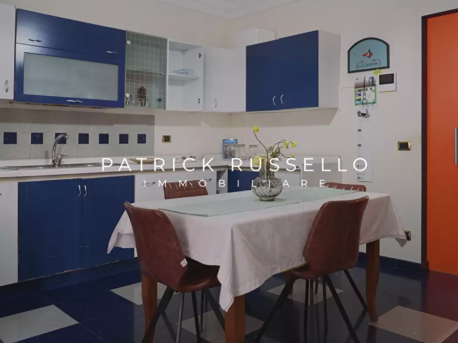 Immagine 11 di Quadrilocale in vendita  in Via Lussemburgo 32 a Gela