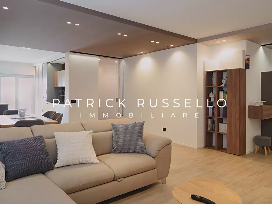 Immagine 8 di Quadrilocale in vendita  in Via Morselli 63 a Gela