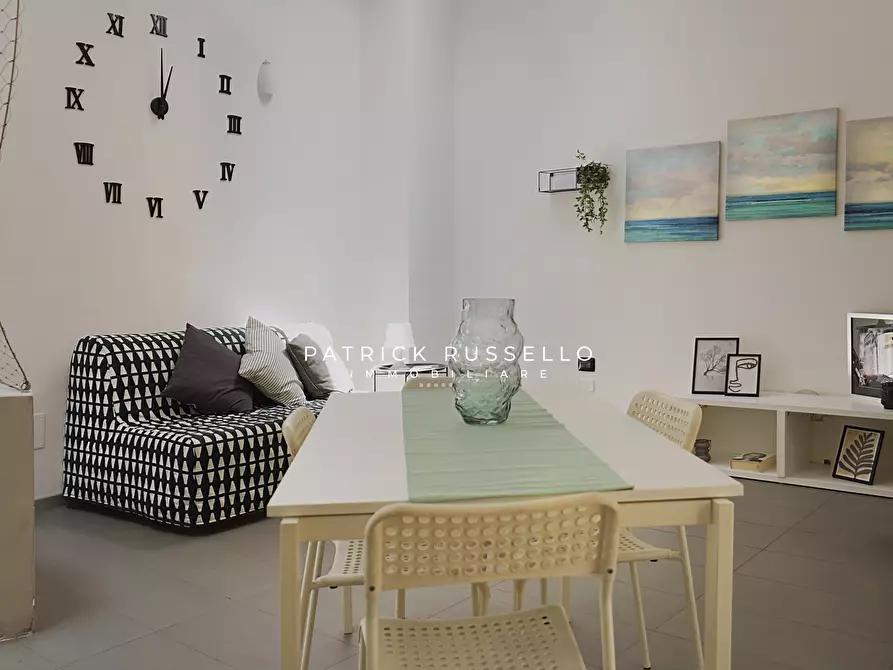 Immagine 1 di Casa indipendente in vendita  in Via Salerno 100 a Gela