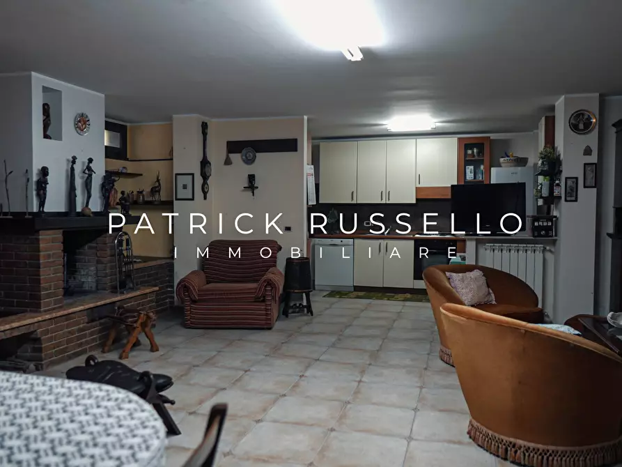Immagine 33 di Villa in vendita  in Via Totò Principe De Curtis snc a Gela