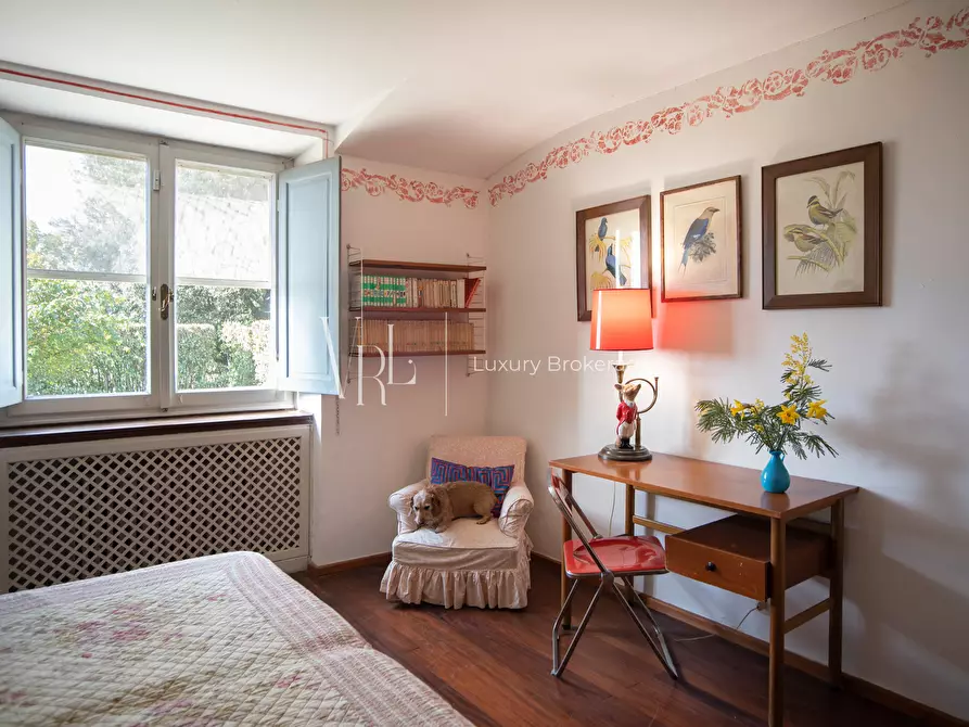 Immagine 34 di Casa indipendente in vendita  a Roma