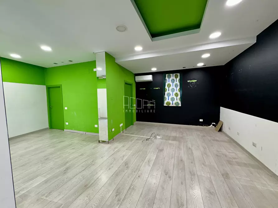 Immagine 3 di Locale commerciale in affitto  in Via Umberto I 1958 a Rovigo